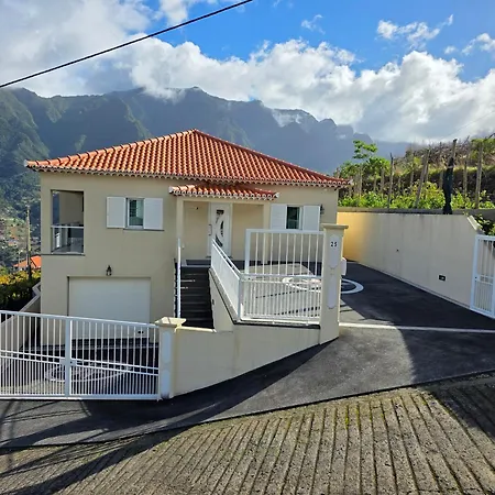 Margarida Madeira Villa São Vicente